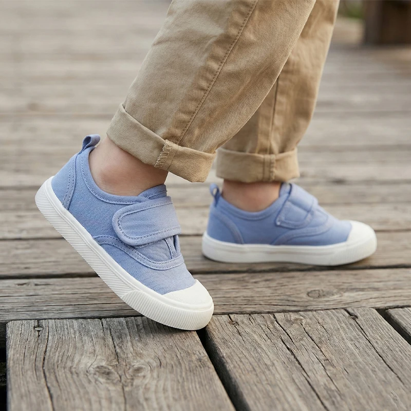 

Boys Solid Breathable Anti-Kick Daily Casual Sports Shoes ,Low-Top Lightweight Outdoor Children's Footwear