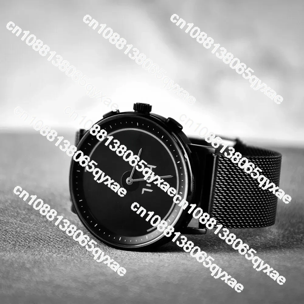 The first quartz movement hybrid Smart Watch with 30 days long standby time