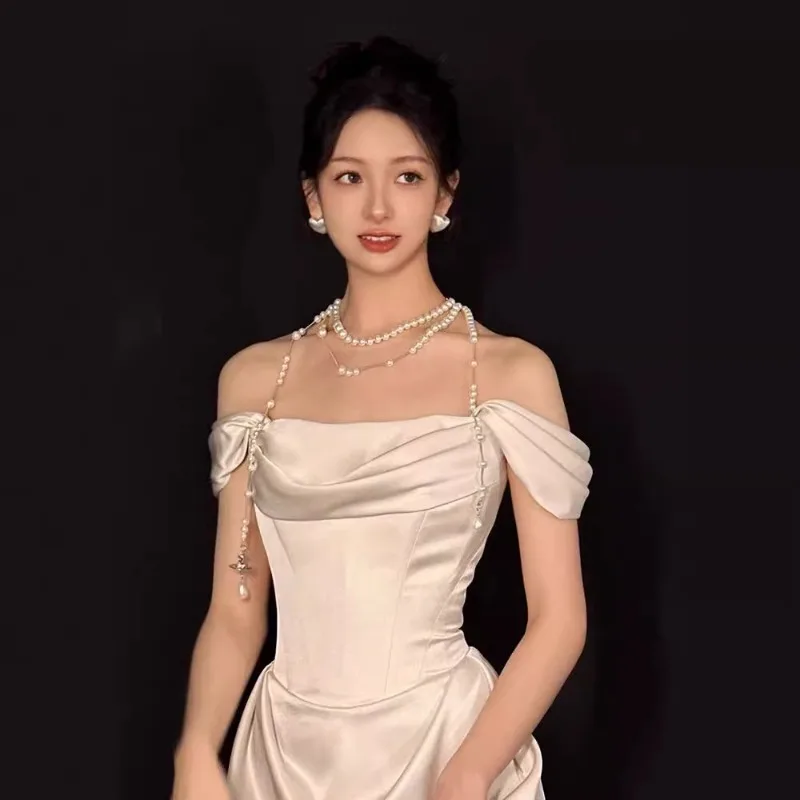 

GIYSILE Customized Simple White Fragrant Wind Light Wedding Dress 2025 New One-shoulder Satin High Sense Shoulder Short Sleeves