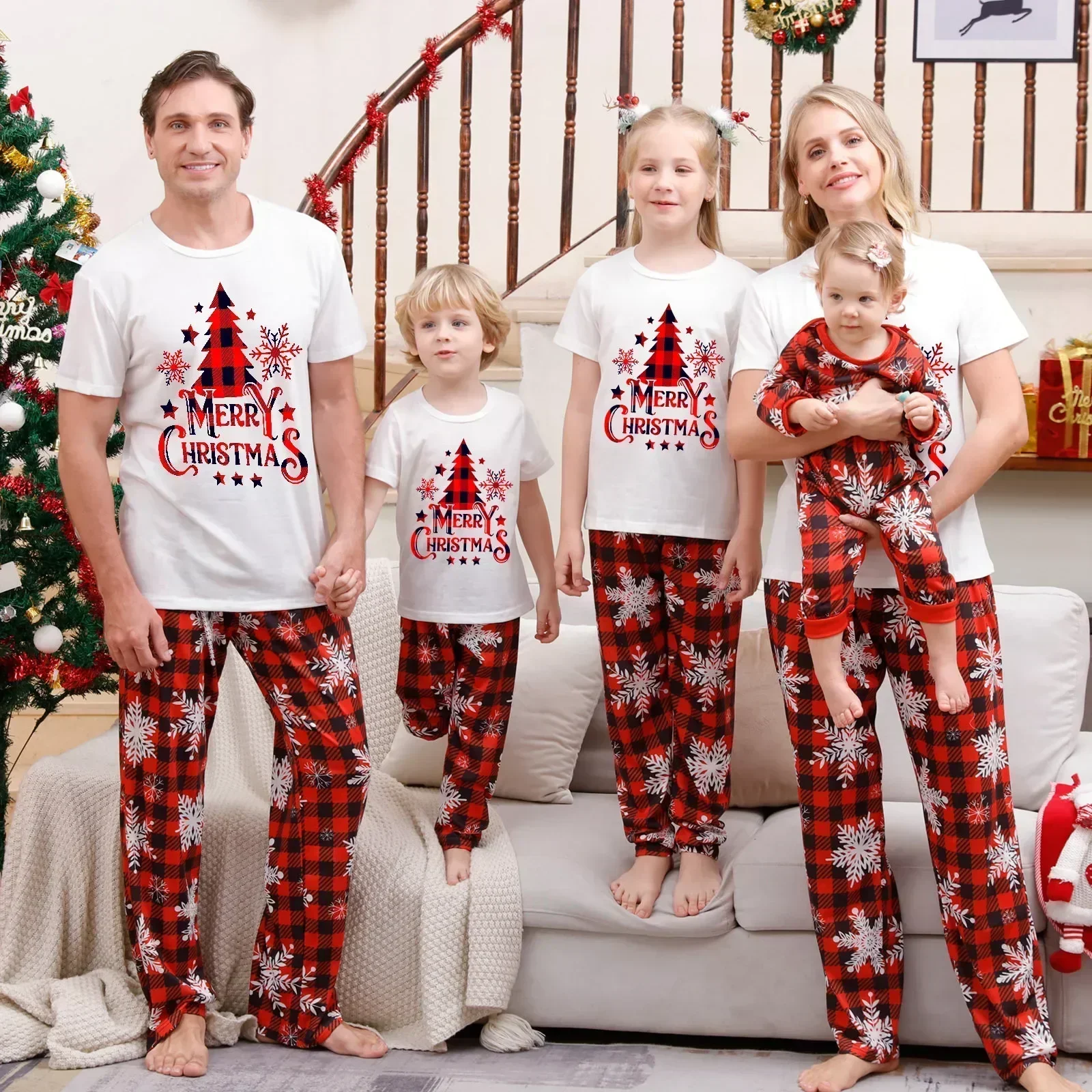 Merry Christmas Santa Tree Print Pajamas Set Short Sleeve Adults Kids Matching Outfits Soft Loose Sleepwear Xmas Family Look Pjs