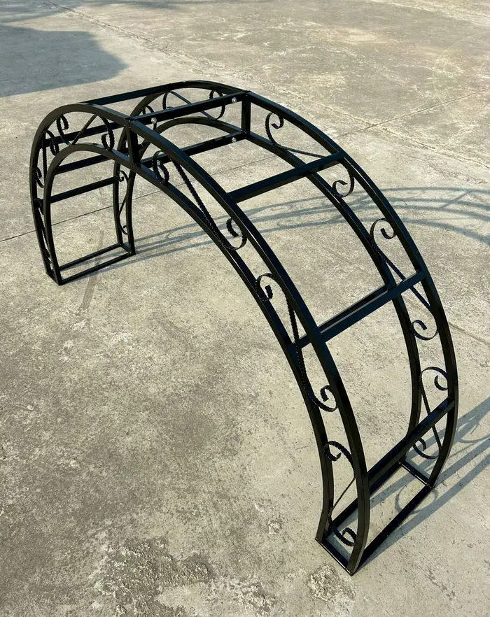 

European wrought iron flower frame, arch climbing vine courtyard doorstack, rose triangle plum bracket