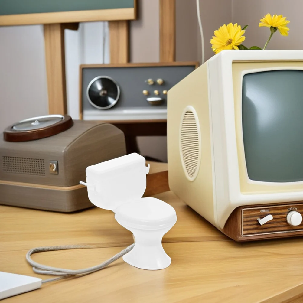 

4Pcs Party Cake Decorations Miniature Toilet Seat Set Funny Bathroom Accessories for Bachelorette Birthday Cake Topper Unique