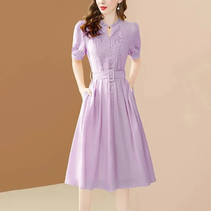 Dress Women's Spring/Summer 2023 New Fashion High Grade Heavy Duty Embroidery Slim Mid length Dress