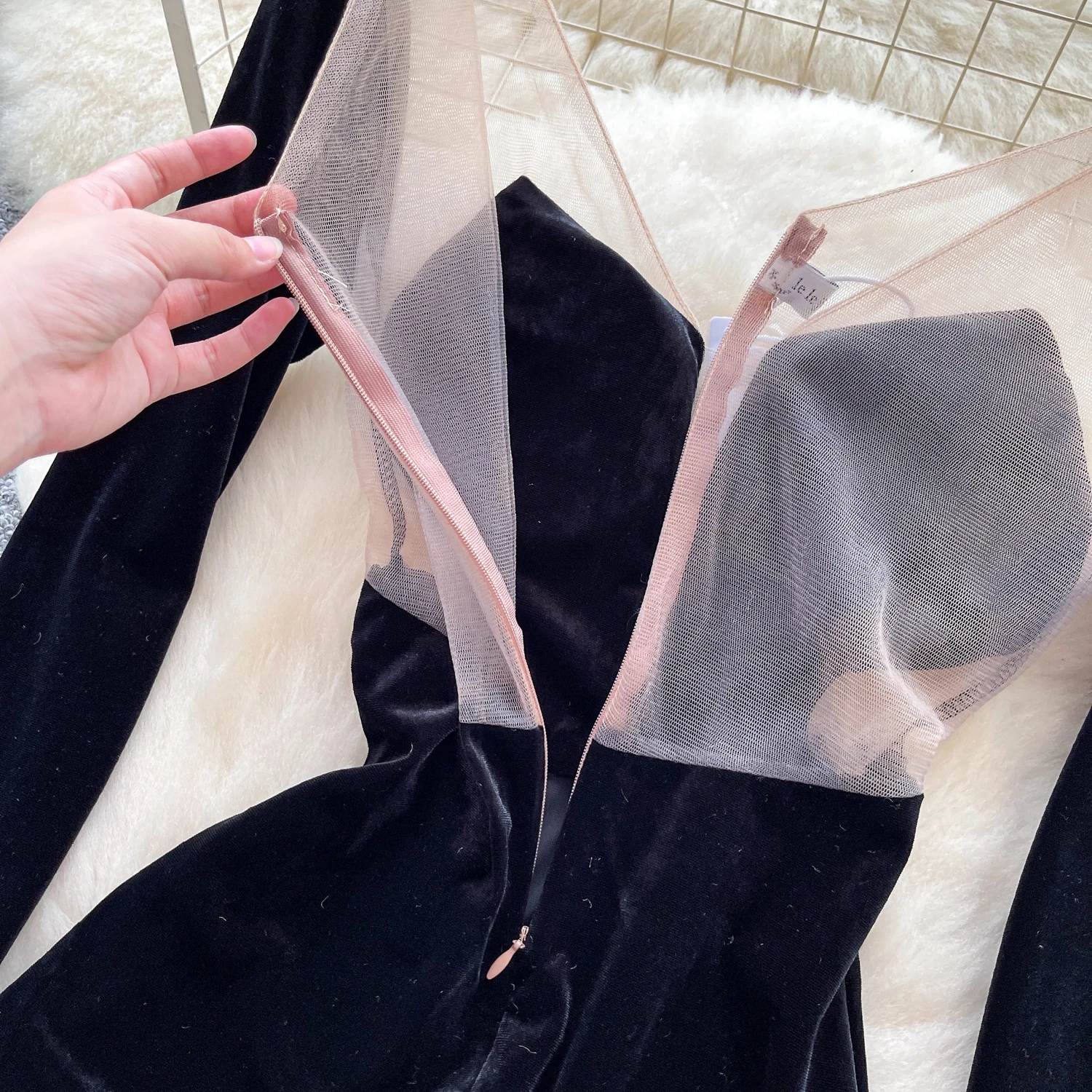 Seksowna, elegancka sukienka z weluru, asymetryczna, z siateczką, szykowna, vintage, damska, codzienna, odzież damska w stylu high street.