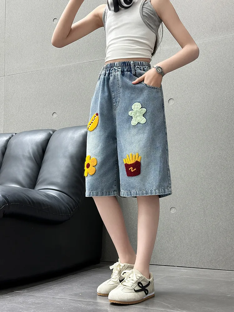 

Girls Embroidered Loose Shorts, Summer Loose Flower-Embroidered 5-Inch Shorts, Children's Denim Shorts for Girls