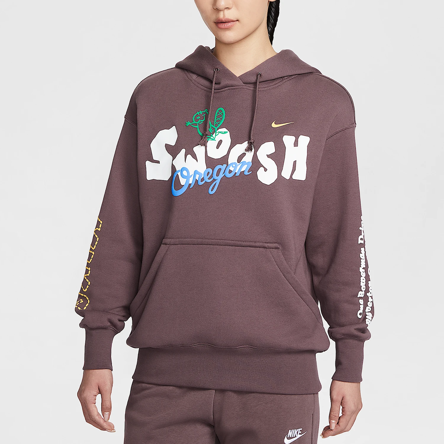 

Оригинальная женская прочная толстовка с капюшоном Nike Sportswear IQ3945-515