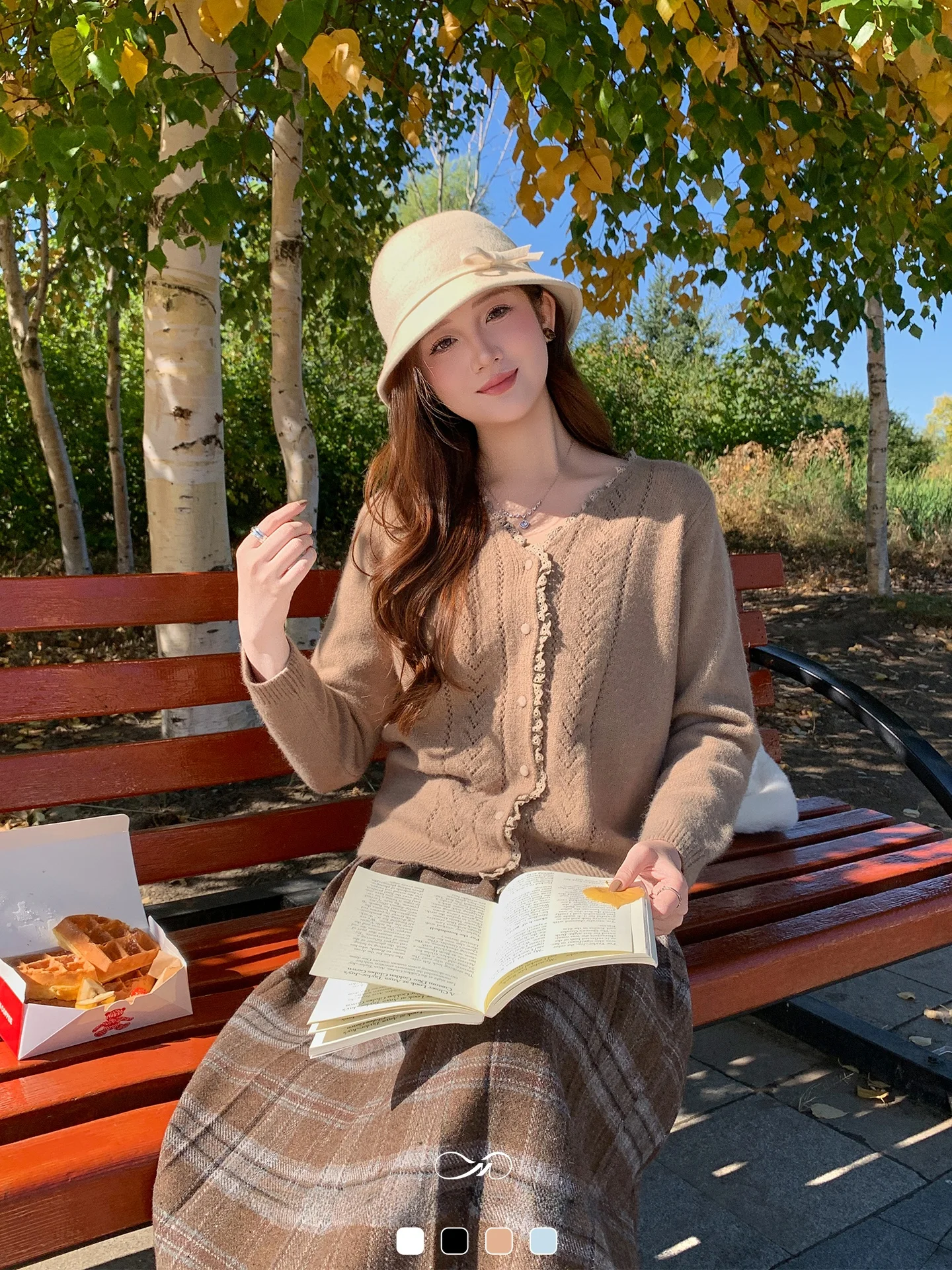 

Женский вязаный свитер больших размеров с кружевной отделкой и V-образным вырезом, зимний, повседневный, свободного кроя, с длинными рукавами, на пуговицах