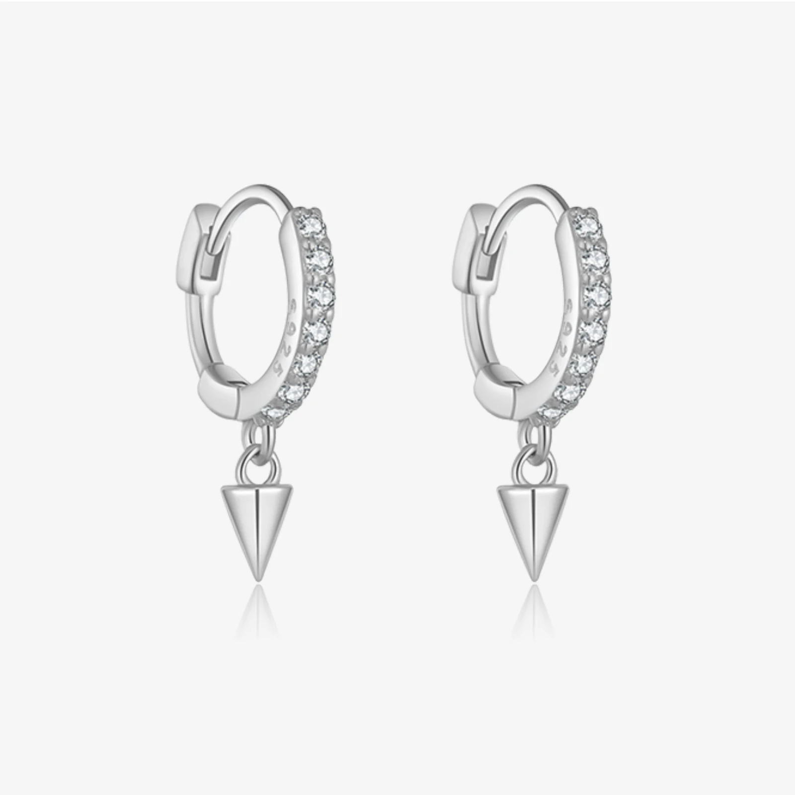 

Серьги-кольца VEWANT для женщин из стерлингового серебра 925 пробы с цирконами в форме шипов, роскошные, модные, в стиле рок-панк, для вечеринок, ювелирные аксессуары