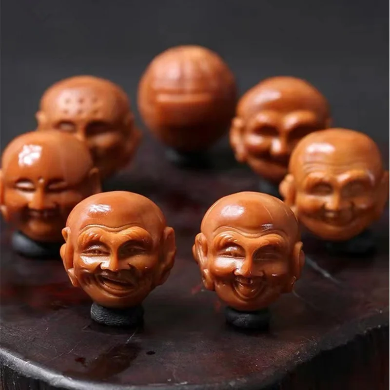 Nut Zhoushan Famous Hand Carved Yin Pai Double-Sided Eighteen Disciples of the Buddha Bracelet Olive Hu 18