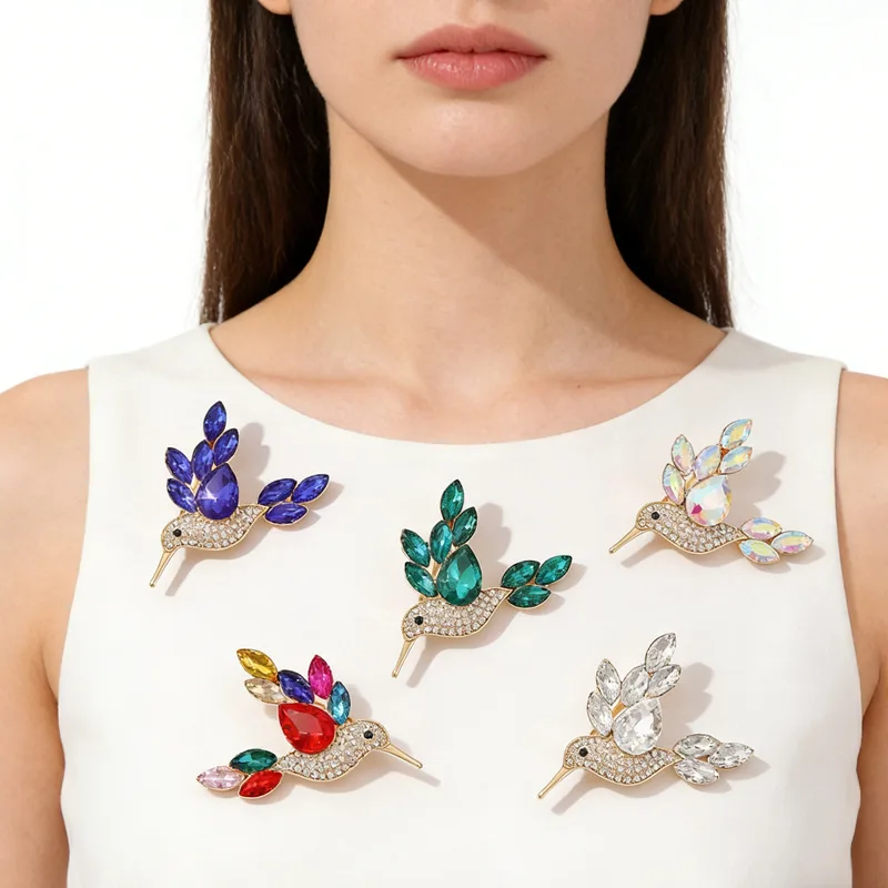 New Shiny Rhinestone Crystal Parrot Dove Bird Brooch Vintage Animal Badge Lapel Pin Suit Coat Dress Party Jewelry Gifts