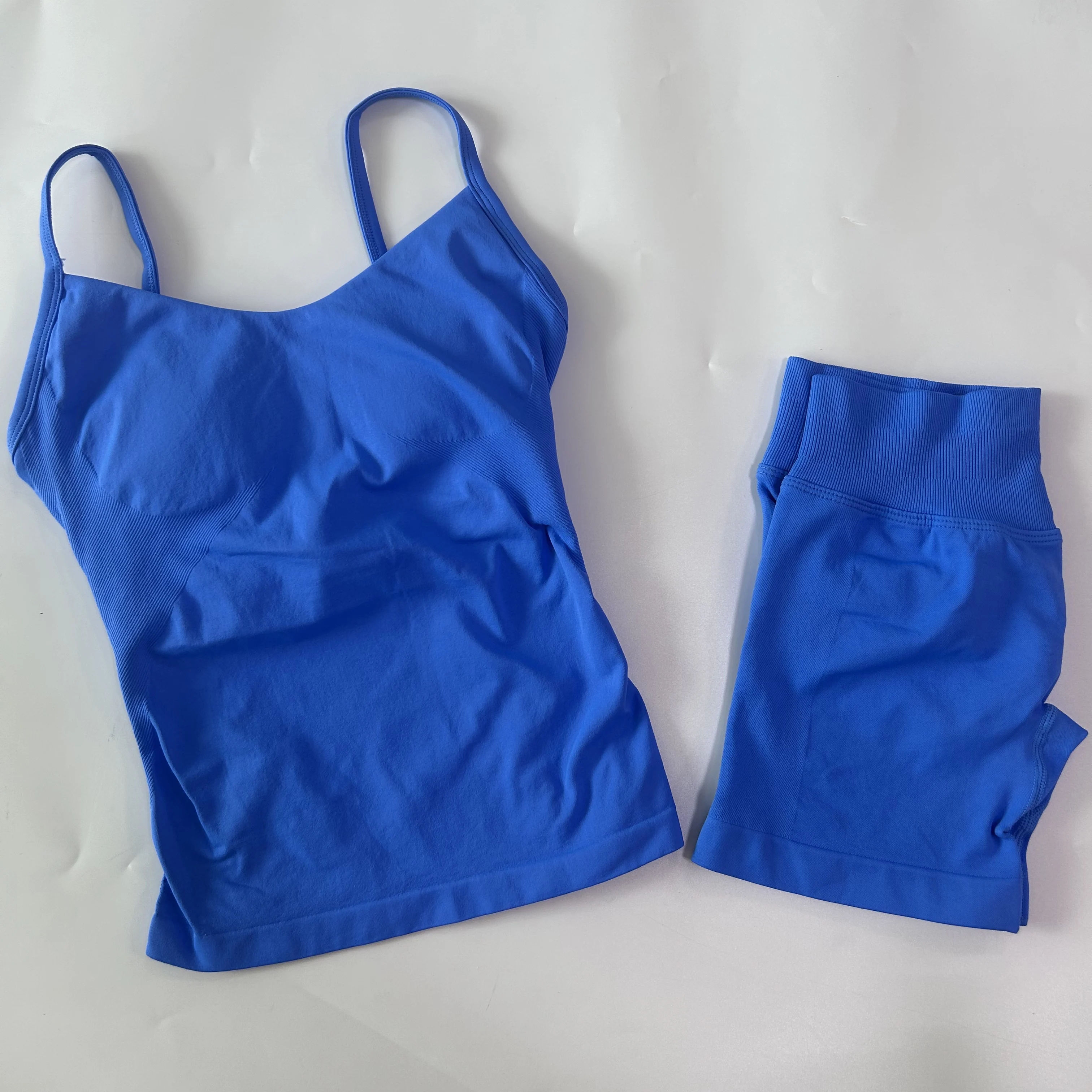 2-teiliges Fitness-Set für Damen, Sportbekleidung, Top mit Rundhalsausschnitt, Scrunch-Yoga-Shorts, rückenfreier Sport-BH, Fitnesskleidung, Yoga-Set, Outfits – Detail 13