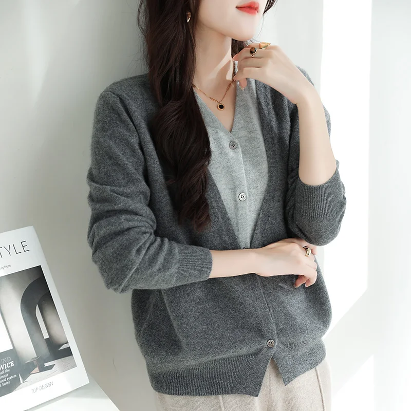 Retro Retro Patchwork ถักเสื้อกันหนาวฤดูใบไม้ร่วงและฤดูหนาวใหม่ผู้หญิงถักเสื้อ V คอเสื้อสเวตเตอร์ถักปลอม 2 ชิ้น