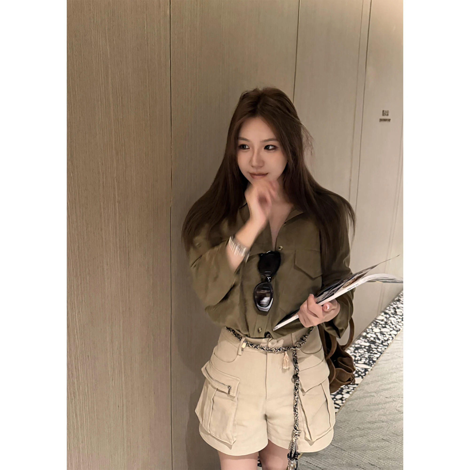 

Scout Beverly Old Money Olive een Slim Fit Breathable Velvet Long Sve irt Women's Autumn Daily Workwear Comfortable Sk...