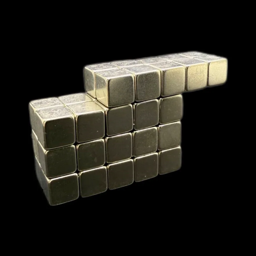 2025 جديد 8x8x8 مللي متر مغناطيس أرضي نادر ، مغناطيس صغير للثلاجة ، السبورة البيضاء ، العلوم ، الحرف اليدوية ، مغناطيس المكتب والخزانة