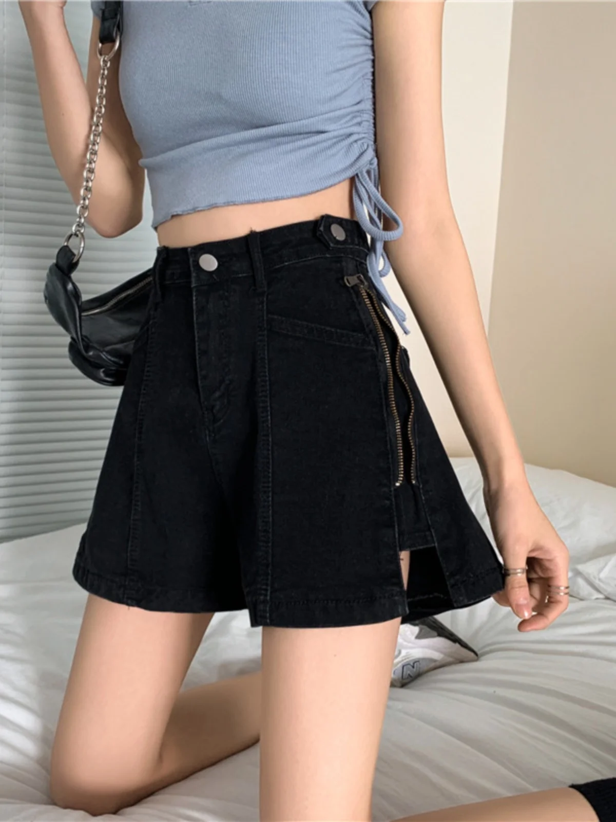 High Waist Side Zipper Denim Shorts Women's Autumn 2023 New Korean Version plus Size Slimming Wide Leg A-Line Hot Pants