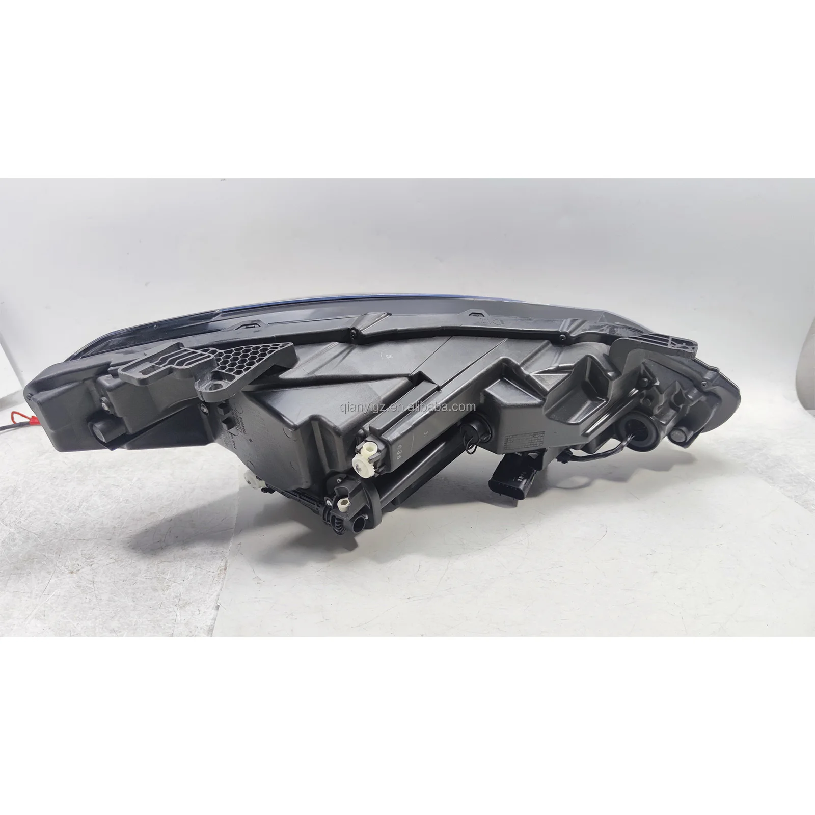 Wholesale For Changan EADO Automobile 2020 Yidong PULS Matrix Projector Lighthouse Automotive Headlights LED Headlights