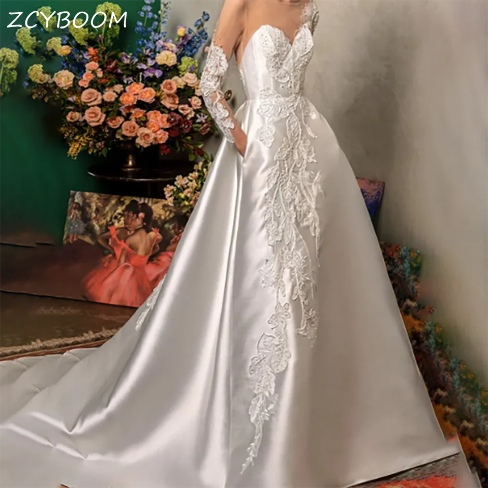 

Customized Charming Lace Appliques Satin ALine Wedding Dresses 2025 Illusion Buttons Backless With Court Train Tulle Bridal Gown