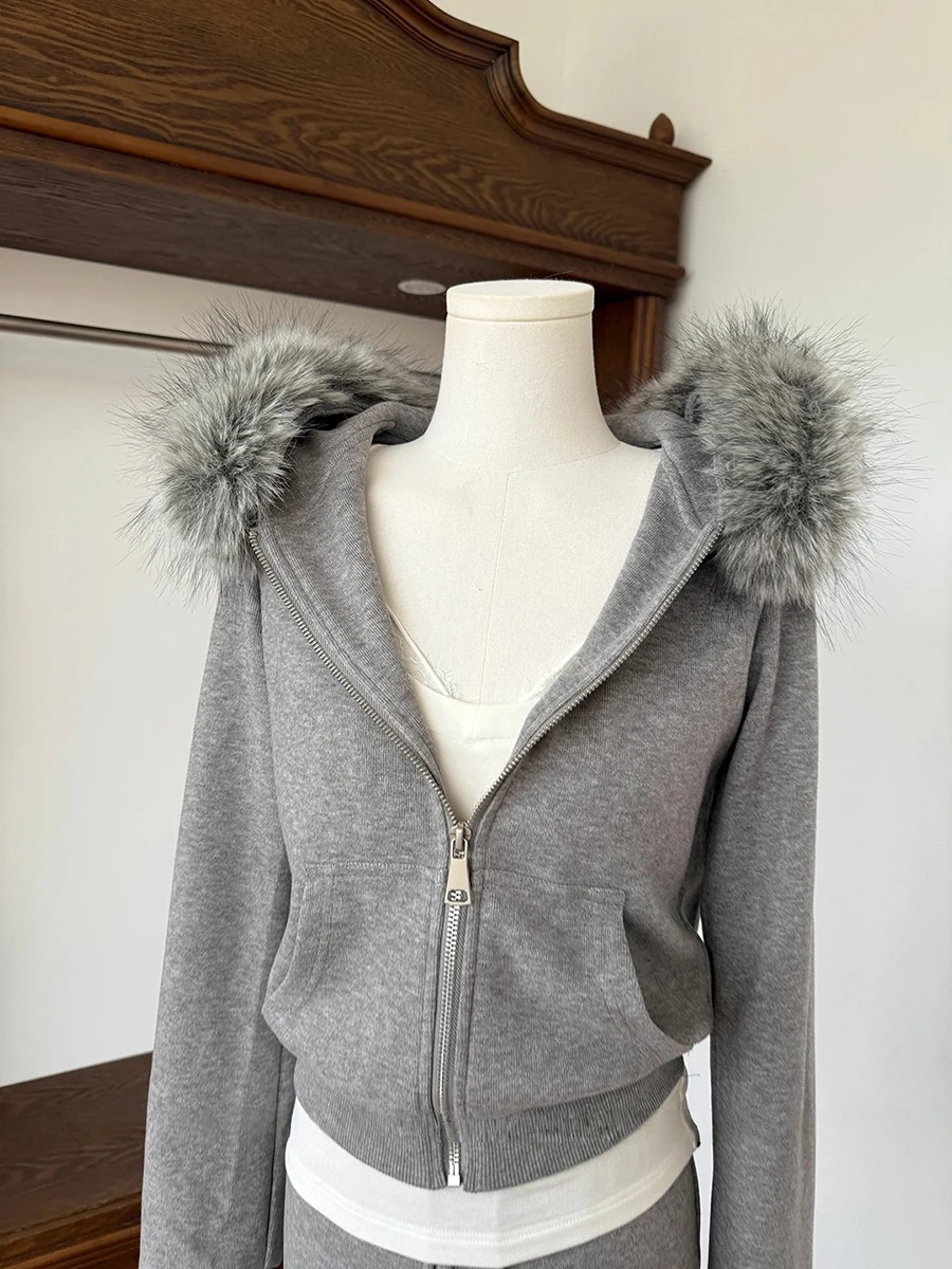 سترة نسائية بغطاء للرأس بسحاب من REDDACHiC مع غطاء محرك السيارة وجيوب من الفرو الصناعي وأكمام طويلة سترة قصيرة ضيقة ملابس رياضية كورية للخريف