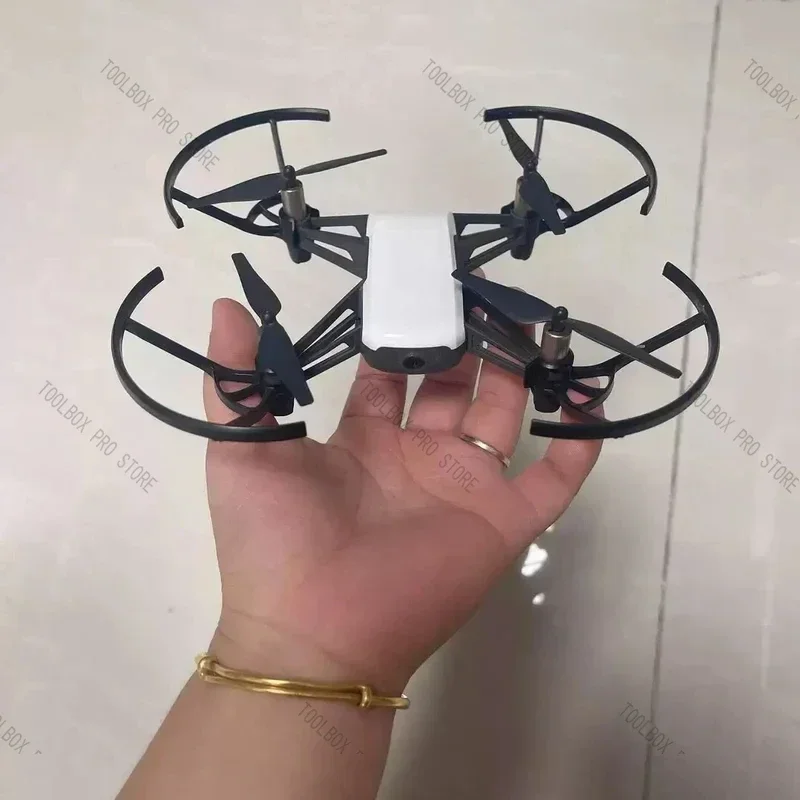 The Second-Hand Tello Puzzle Programming Drone And One Power, Can Be Controlled With A Mobile Phone