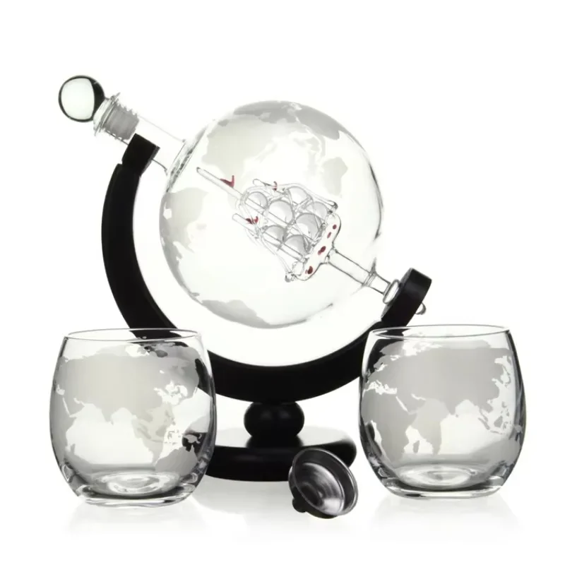 Handmade glass bar accessories with whiskey glasses have natural texture and crystal material to improve light transmission