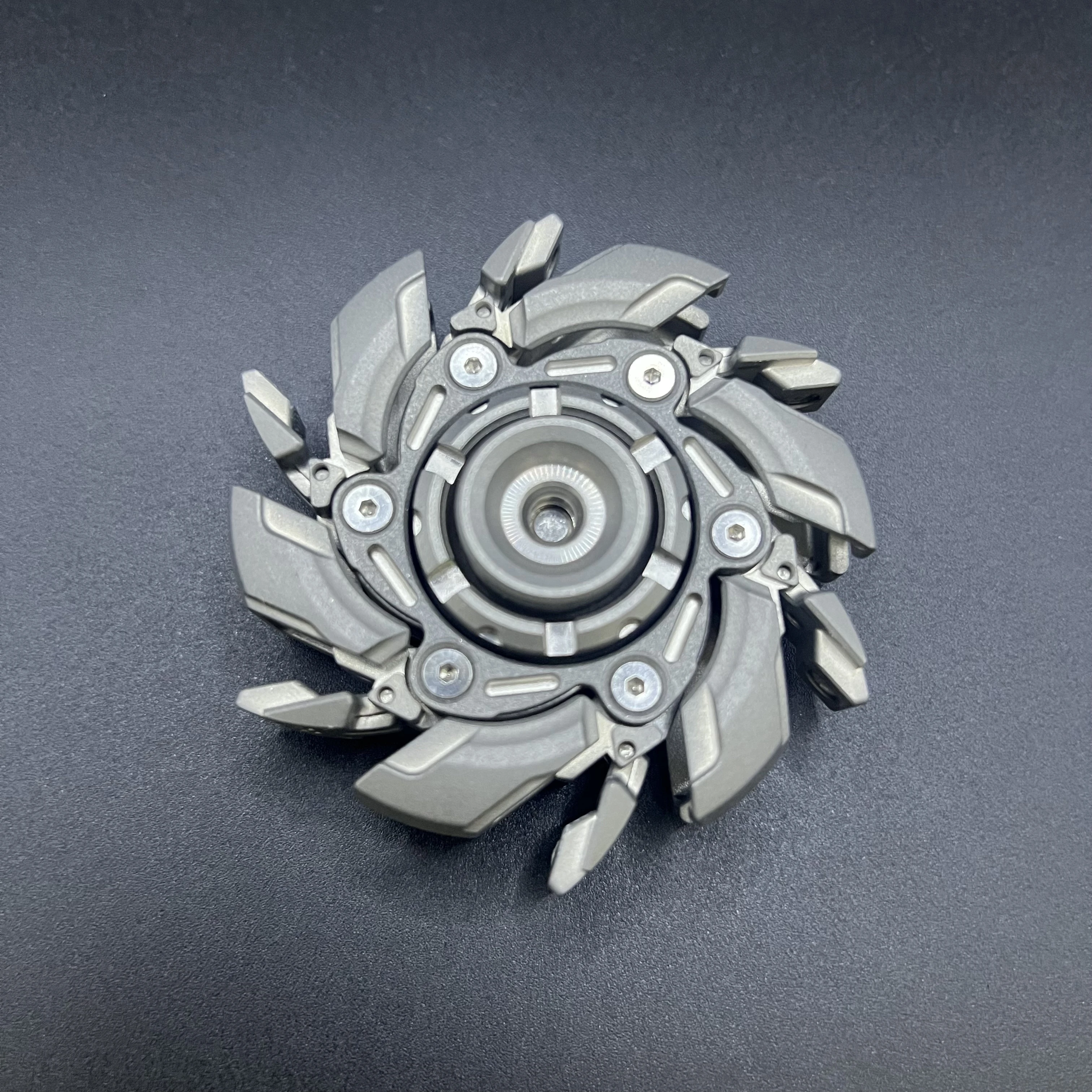 Stainless Steel 08 Armor Fidget Spinner EDC Toy Transforming Hand Spinner Silver Anti Stress Sensory Toys ADHD Fidgeting Toys