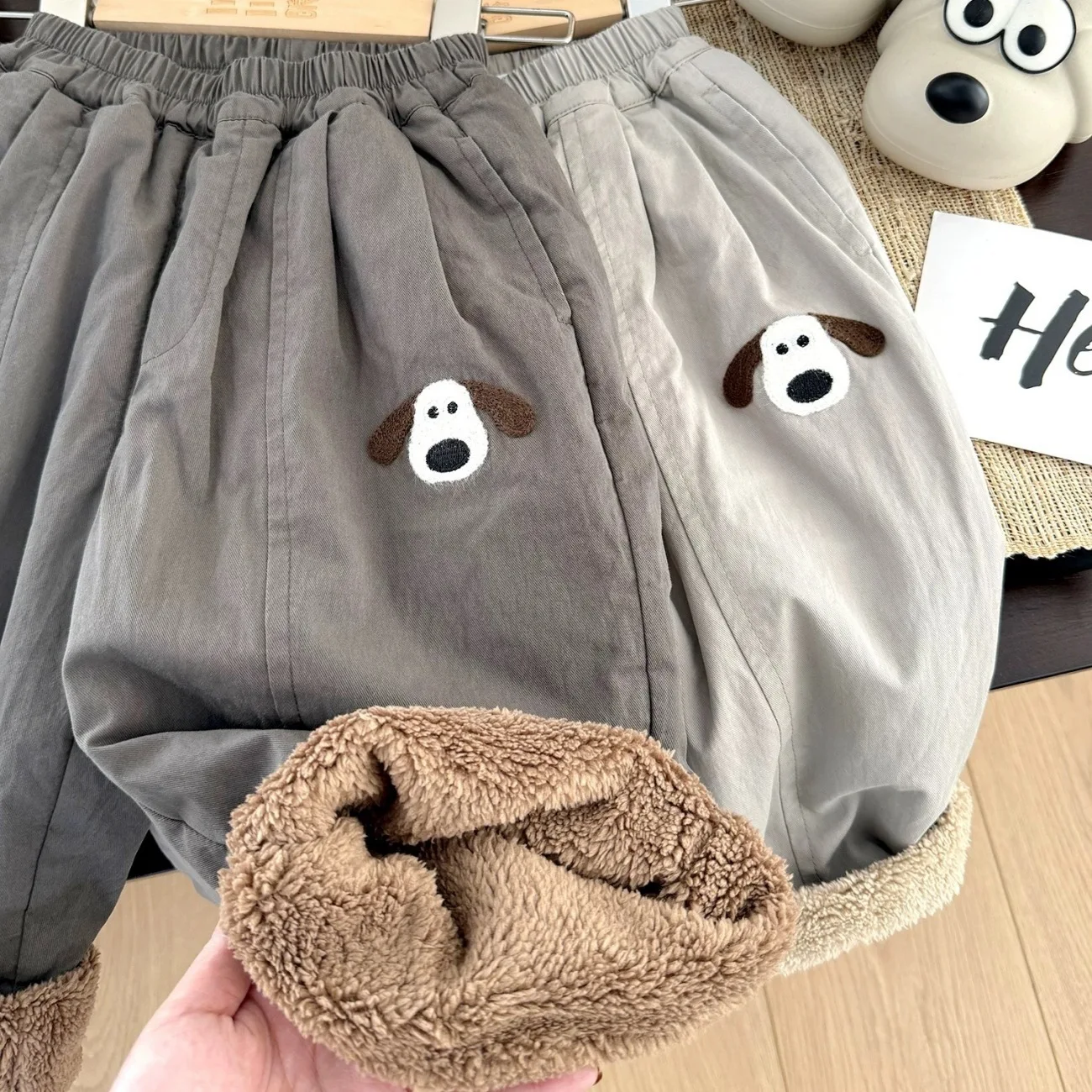 2025 Winter Mädchen Jungen Niedlichen Cartoon Hund Dicke Warme Fleece Hosen Kinder Kinder Casual Hosen Zwei Farben