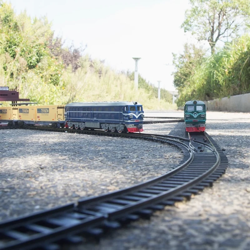 Klassieke GP40 Dongfeng 4B Verbrandingsmotor Trein Set Simulatie Elektrische Spoormodel Kinderspeelgoed Scène Gift Display