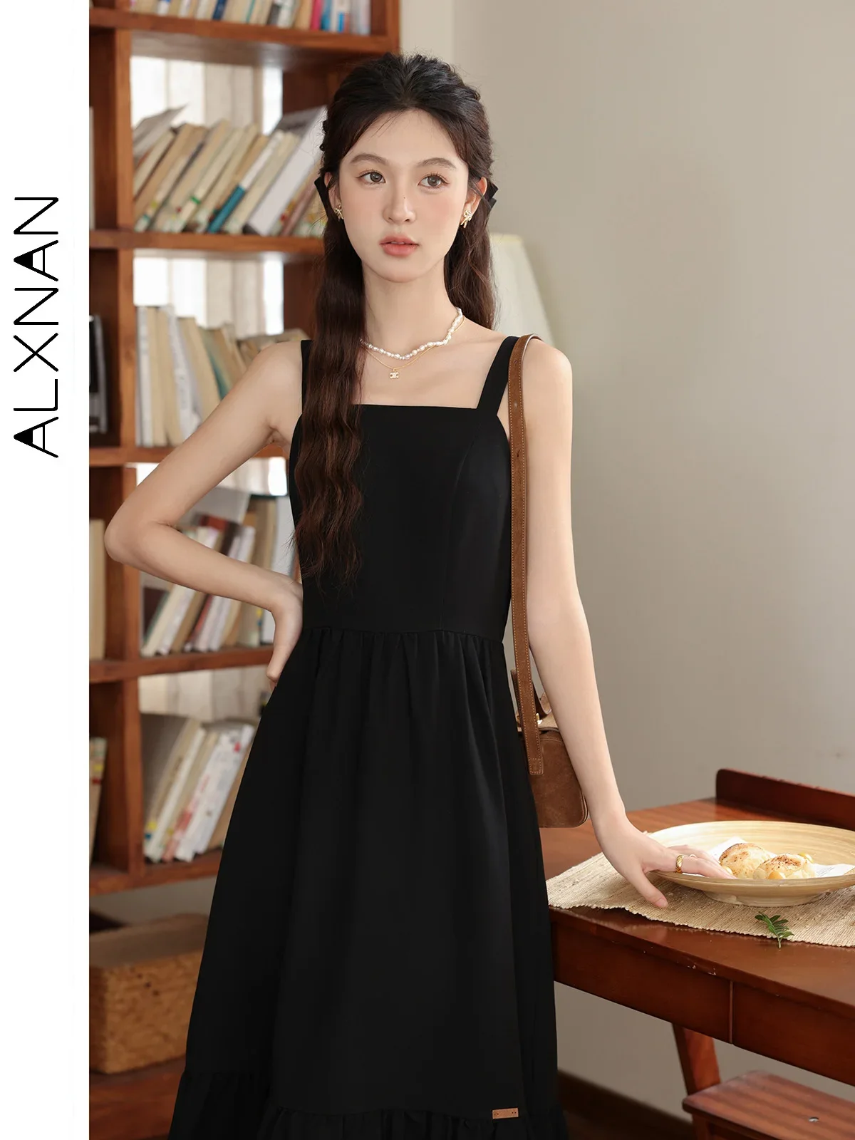 ALXNAN Women Camisole Dresses 2024 Fall All-match Solid Black A-line Square Collar Sleeveless Sundress Sold Separately LXN31599