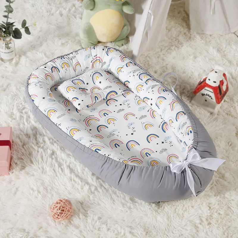 

Fully Detachable Baby Pillow Travel Crib New Foldable Detachable Washable Portable Anti Pressure Crib Middle Bed Biomimetic Bed