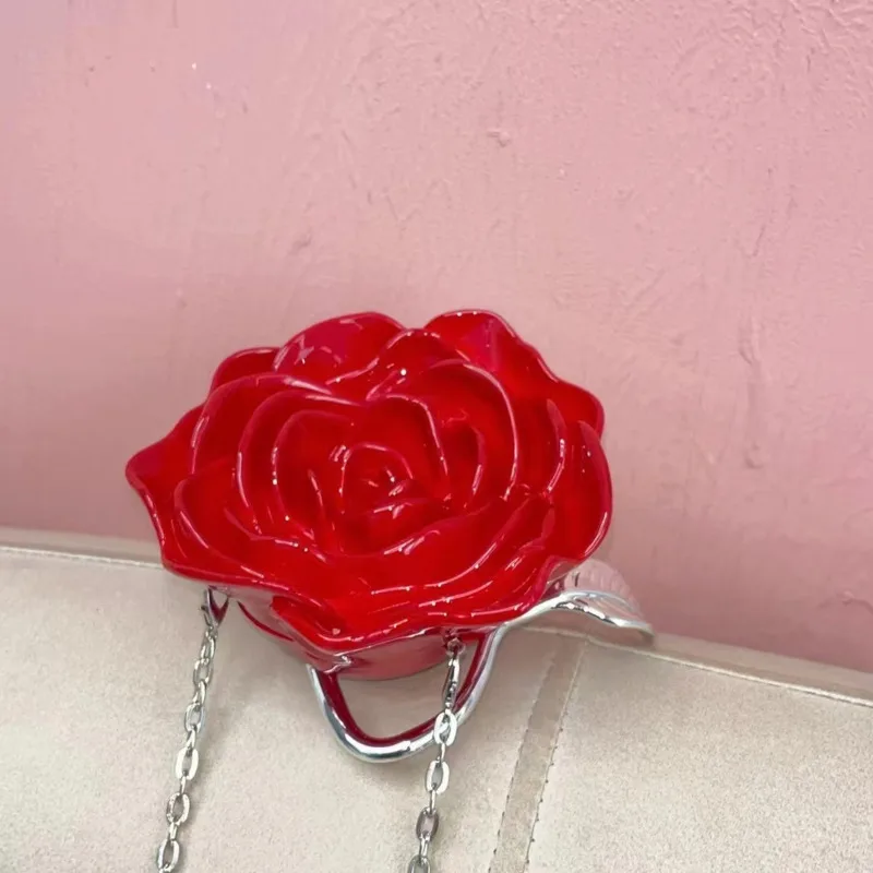 red rose shape Three-dimensional acrylic camellia flower box bag, celebrity dinner bag, mini change key, lipstick messenger bag.