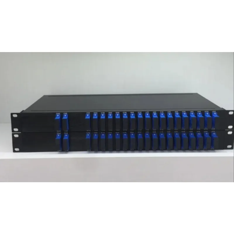 معدات dwdm 40 قناة 100 جيجا هرتز Athermal AWG Demux /Mux Module dwdm mux