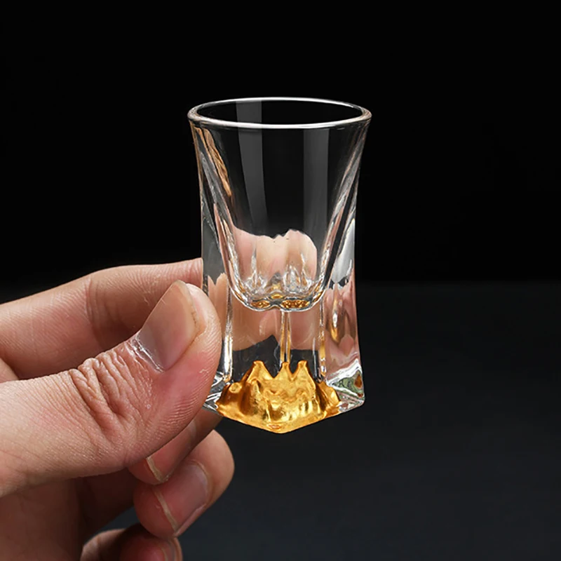 Copo de chá de vidro de cristal de luxo vodka saquê shochu barra de vidro liceur folha de ouro presentes high-end copos de licor duro