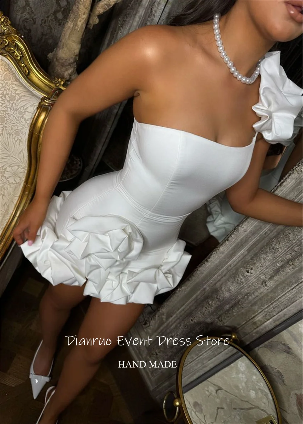 Dianruo أنيق من الساتان الأبيض فساتين لحضور الحفلات الموسيقية بكتف واحد Bodycon رداء De Soirée A Line صغير رشيق رداء دي كوكتيل مخصص