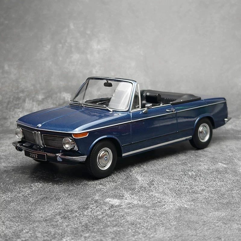 1:18 2002 Alpina Cabrio 1974 Alloy Convertible Sports Car Model Diecasts Metal Classic Retro Vehicles Car Model Simulation Gifts