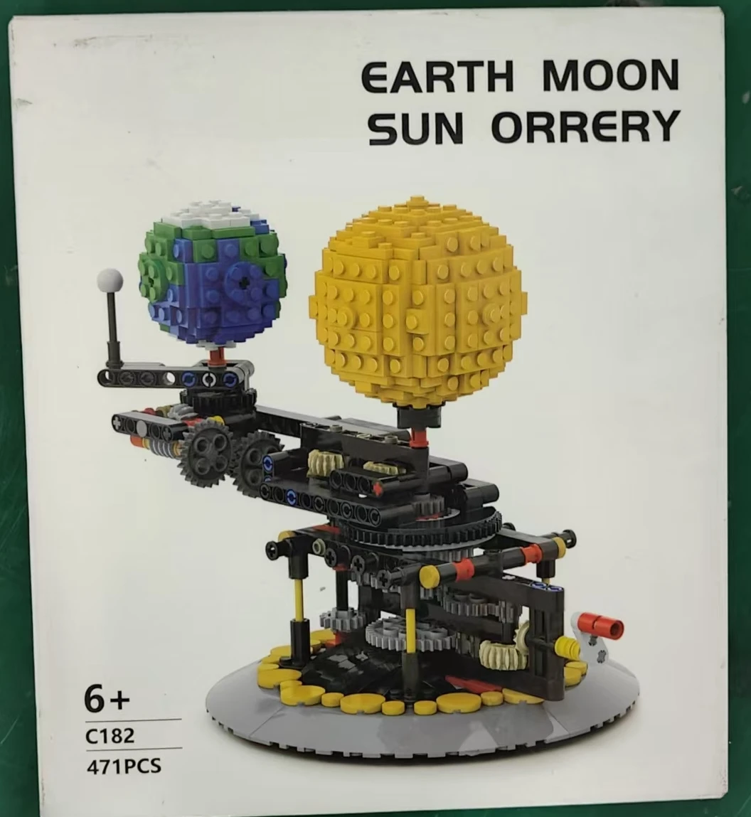 

471 pcs Earth Moon Sun Orrery Building Blocks for Children Toy Bricks For Kids