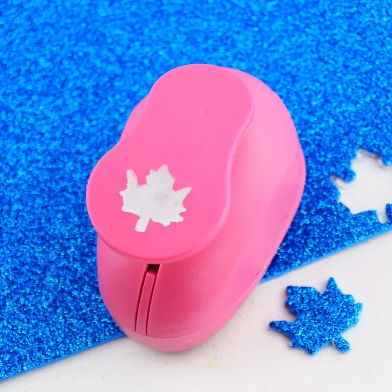 2.4 سنتيمتر الحرف اليدوية و سكرابوكينغ أداة خرامة الورق لمعرض الصور DIY بها بنفسك كرت هدية اللكمات جهاز النقش مابل ليف