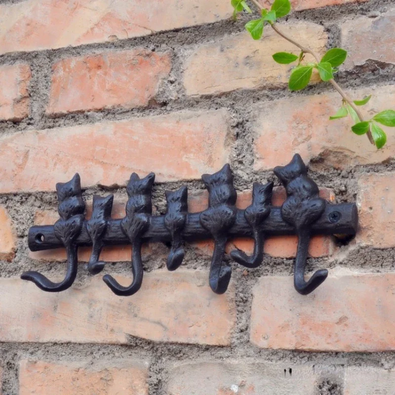 European Cast Iron Kitten Hooks Retro Home Garden Villa Patio Wall Decoration Hanging Clothes Hooks