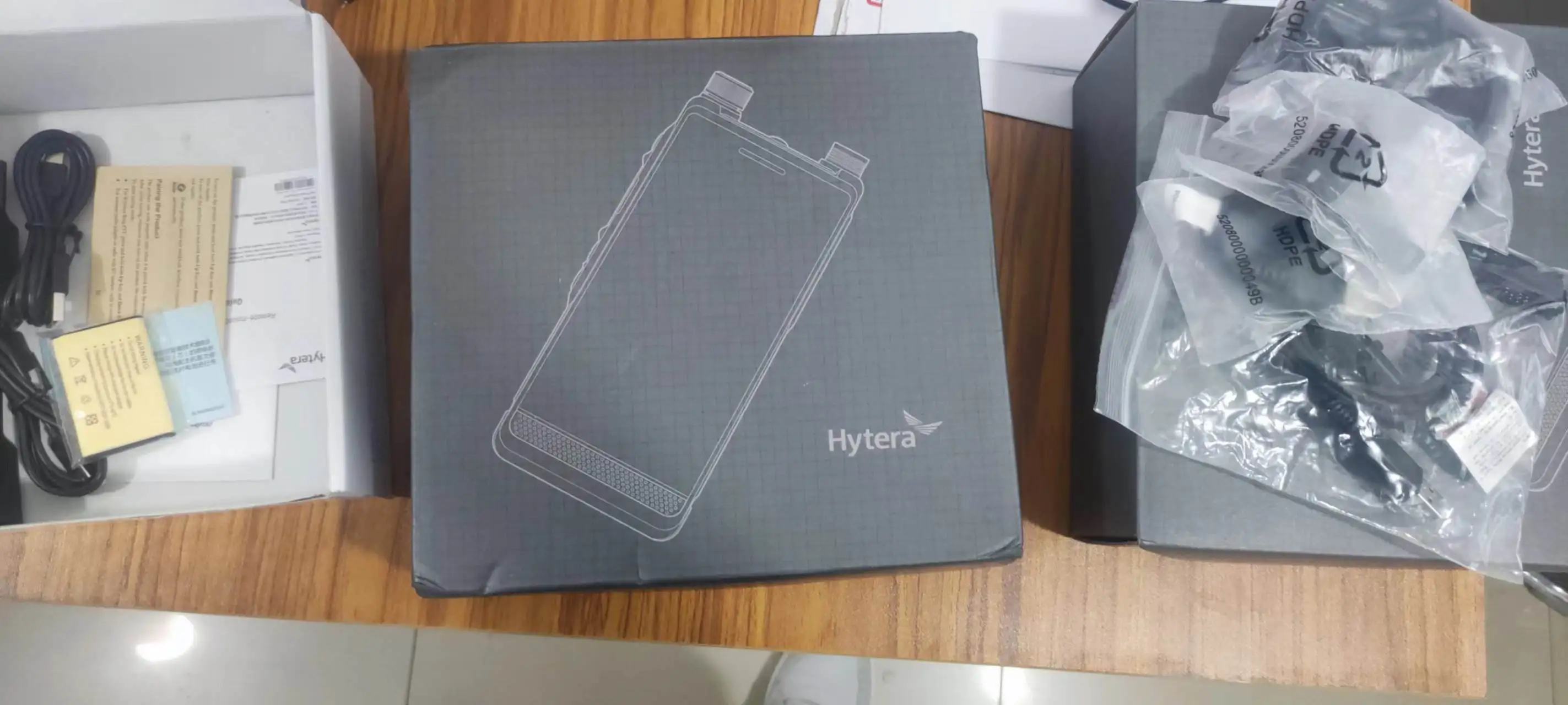 Hoge Kwaliteit 100 Km Hy Tera PDC550 3g 4g Volledige Netwerk Mobiele Telefoon Walkie Talkie Groothandel PDC550 Smartphone