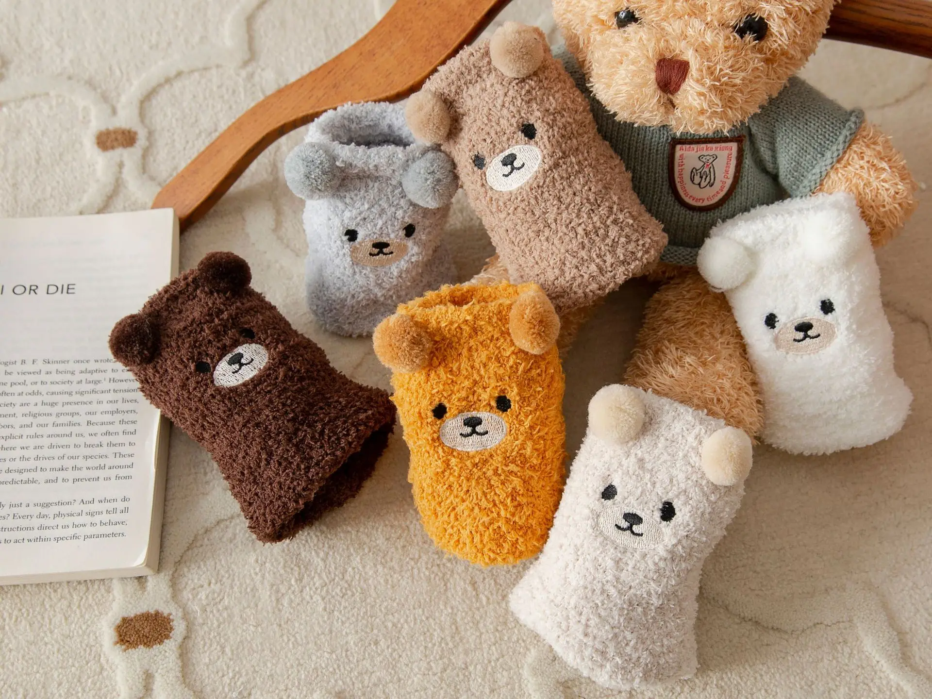 Frauen Winter Warme Flauschige Socken Hause Boden Schlaf Kawaii 3D Bär Niedlichen Tier Dicke Fleece Fuzzy Socke Japanische Mode Koreanischen Stil – Detail 7