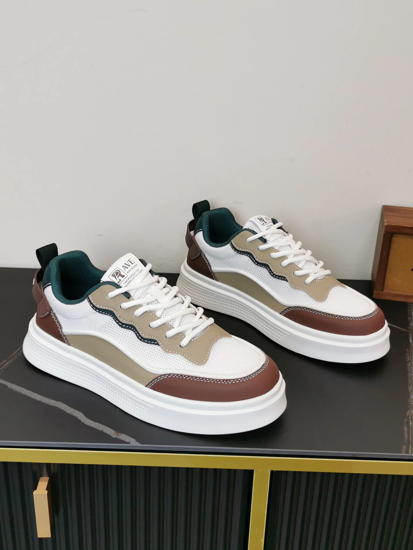 zapatos-casuales-retro-de-dos-tonos-para-hombre-estilo-primavera-verano-comodos-con-punta-redonda-para-ir-al-trabajo-con