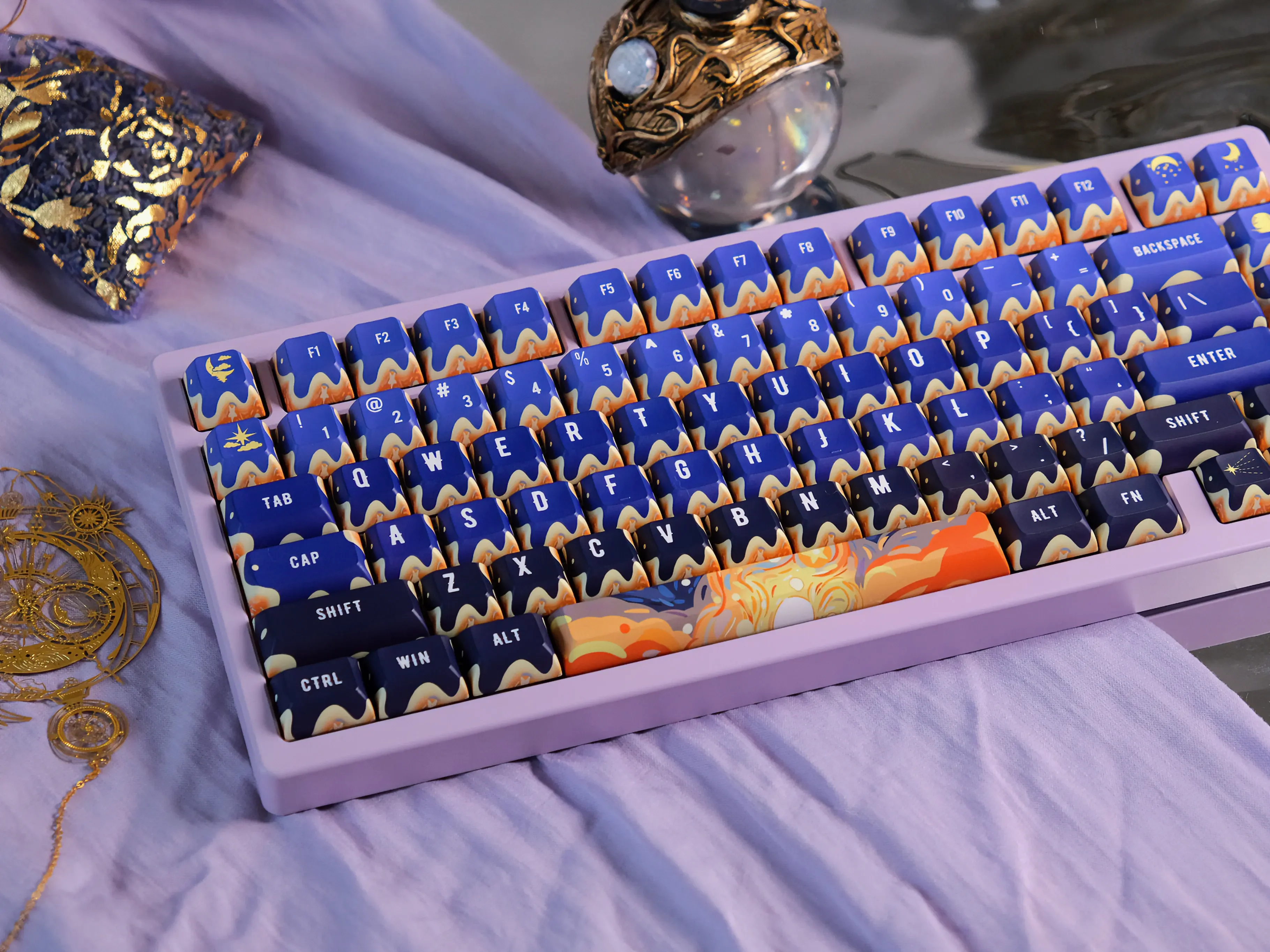 

Original Keycaps - Undersea Star Theme KCA Height 143 Keys PBT Five-Sided Sublimation Mechanical Keyboard