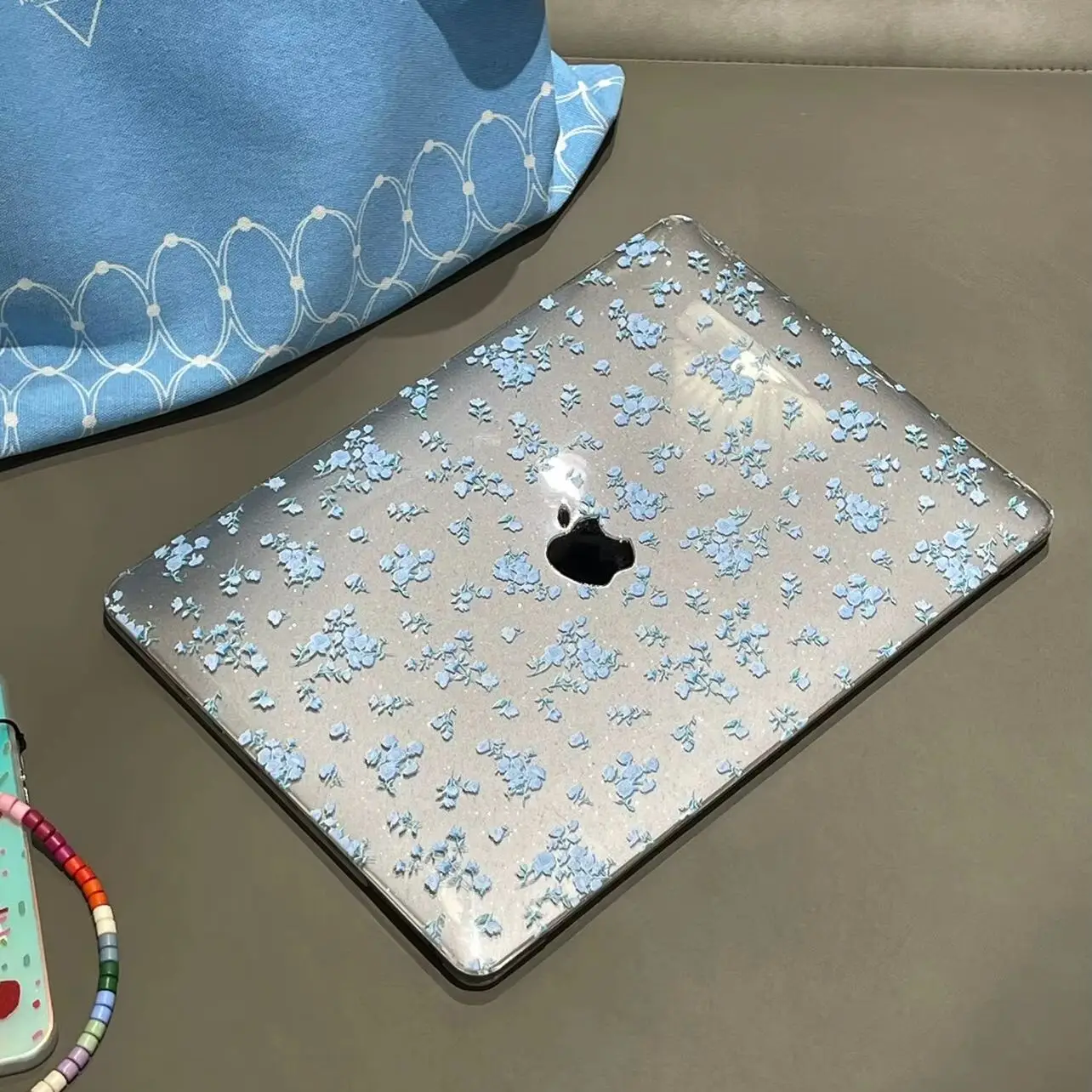 Blue Floral Flower Glitter Clear Laptop Case For Macbook Neo 2026 A3404 Air 13.3 13.6 M4 15 M3 Pro 13 16 M1 M2 14 Pc Cover
