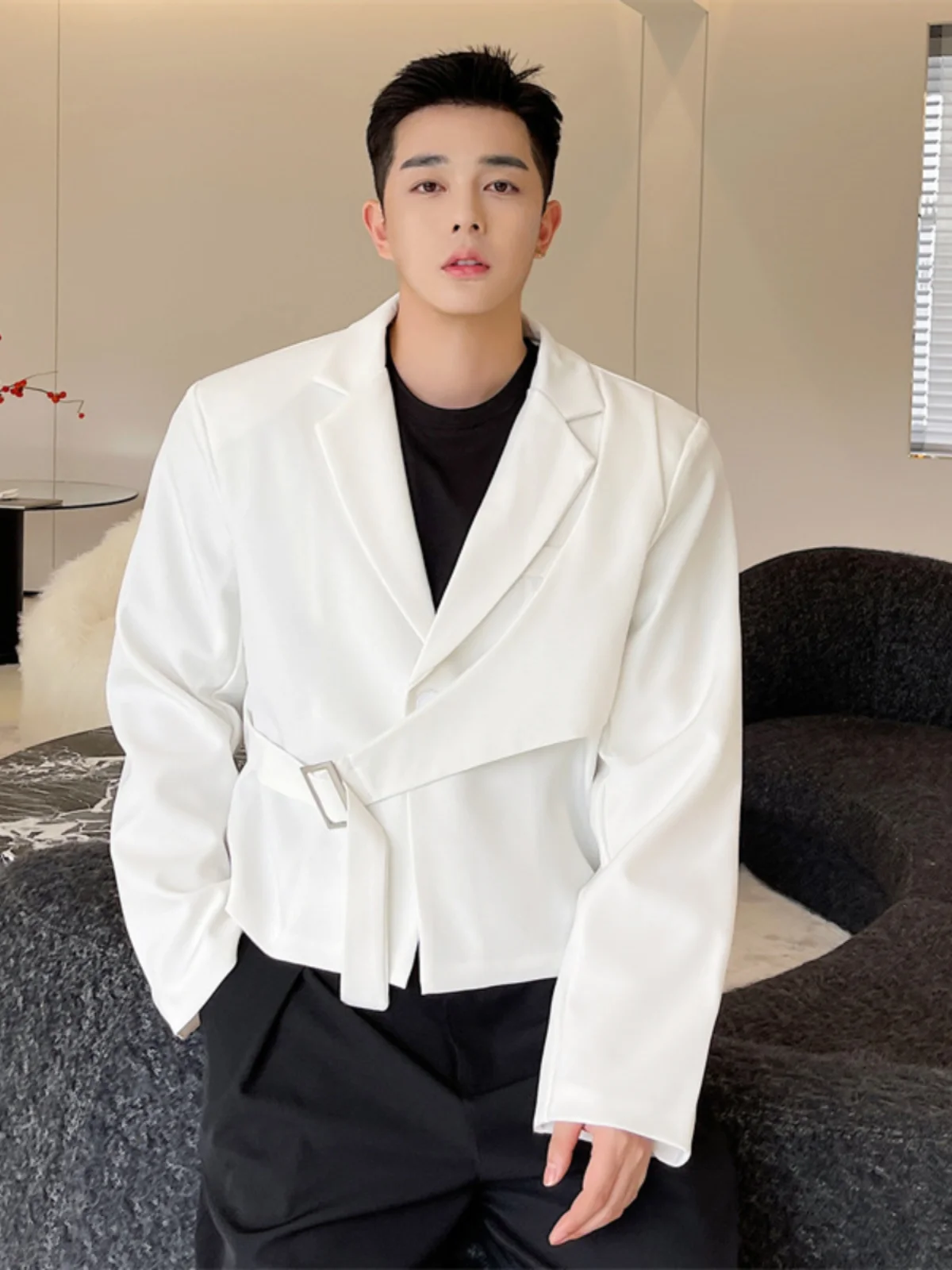 

Белая мужская куртка-пиджак в корейском стиле, модная, повседневная, с длинным рукавом, для уличного стиля