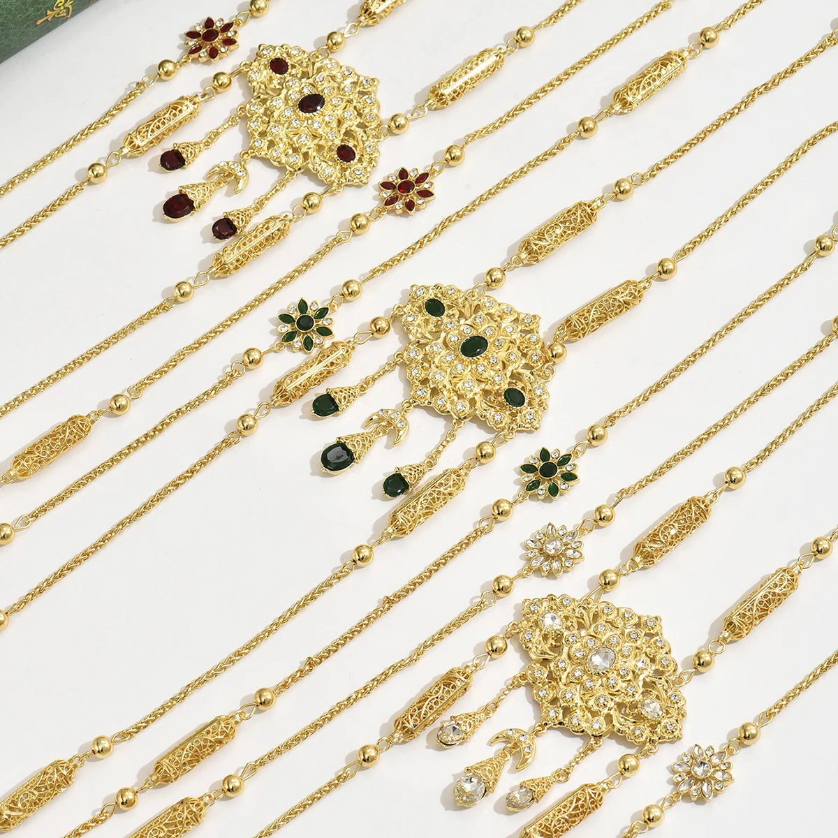 

Fashion Classic Morocco Jewelry Bride Shoulder Chain For Women Gold Color Arabic Caftan Abaya Chest Decoration Braces Body Chain