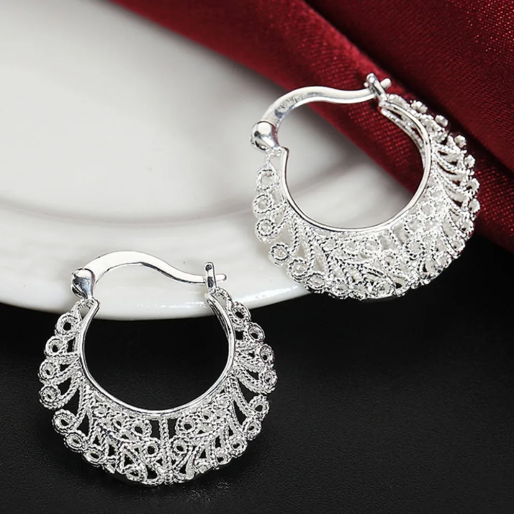 Silver Filigree Fan Shape Huggie Hoop Earrings, Vintage Lace Openwork Leverback Earrings, Bohemian Hollow Fan Hoop Earrings for Women Daily Jewelry Gift
