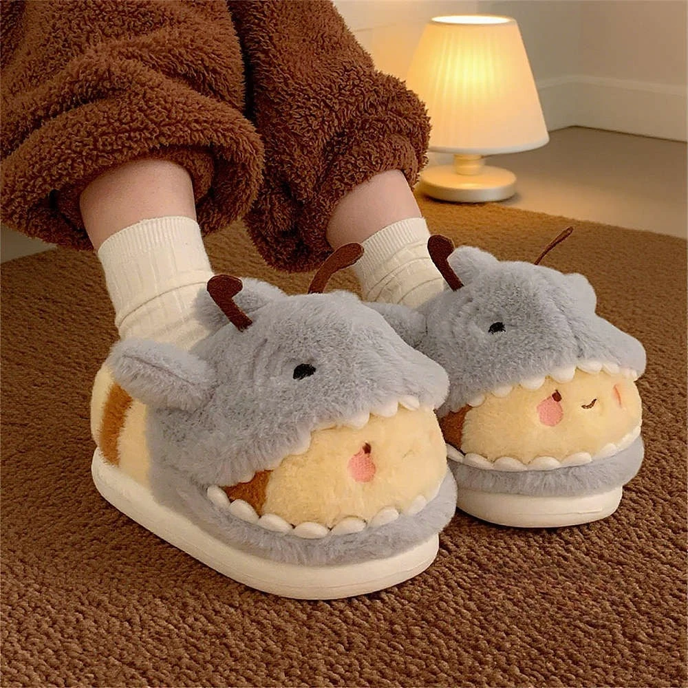 

Unisex Cartoon Cotton Shoes, Wrapped Heel Home Slippers, Cute Funny Fluffy Bedroom Shoes for Women, Warm Winter Outdoor Shoes