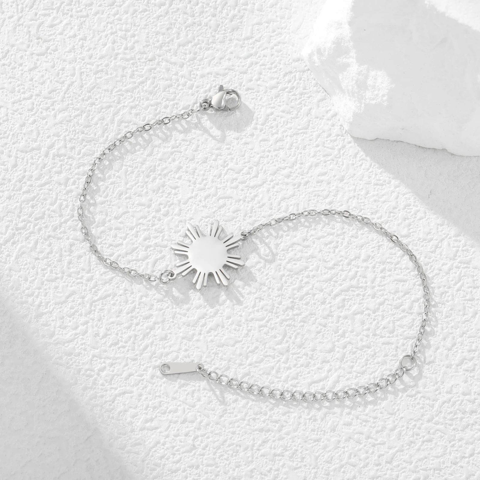 CoolTime Philippine Sun Anhänger mit Doppelketten Damenarmband Exquisiter goldfarbener Sonnenstrahl-Charm Schmuck Geschenk – Detail 9