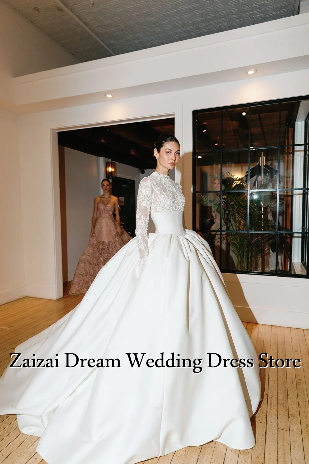 تخصيص أنيقة شارون سعيد أوف وايت فستان الزفاف عالية الرقبة الكرة ثوب الأميرة الساتان العروس ثوب فيستدو دي نوفيا