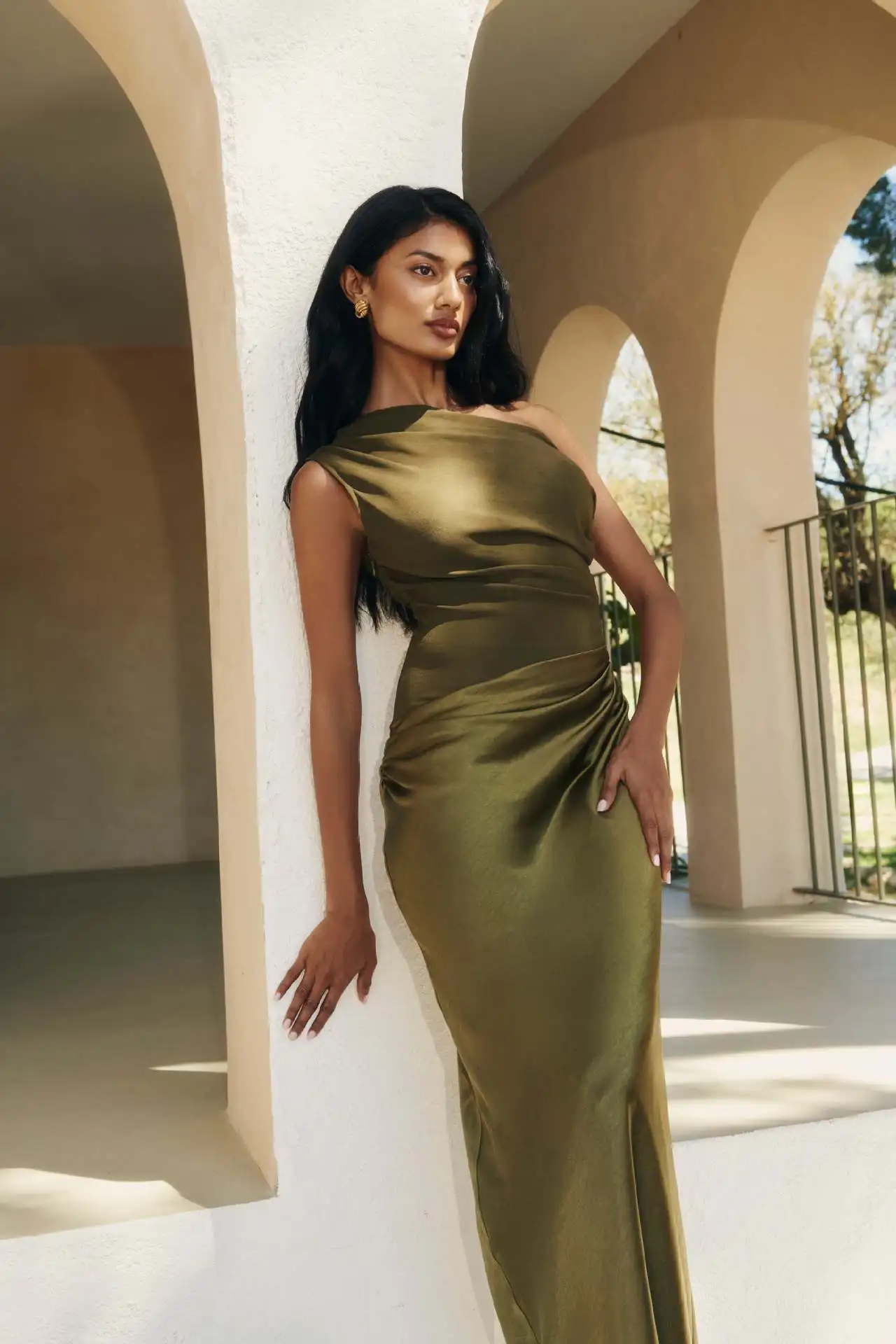 Elegant One-Shoulder Patchwork Satin Maxi Dress Women Sleeveless Ruched Slim Long Dresses 2026 Wedding Guest Evening Party Robes