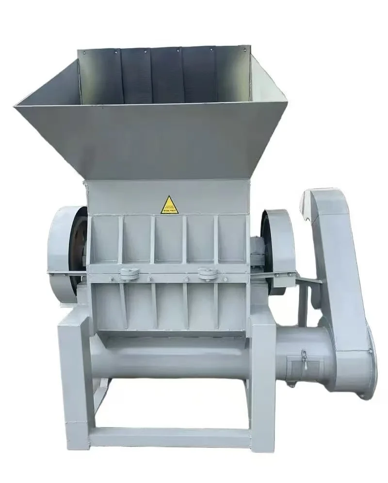 High Quality 37kw Small Sawdust Crusher Equipped with Hammer Blades